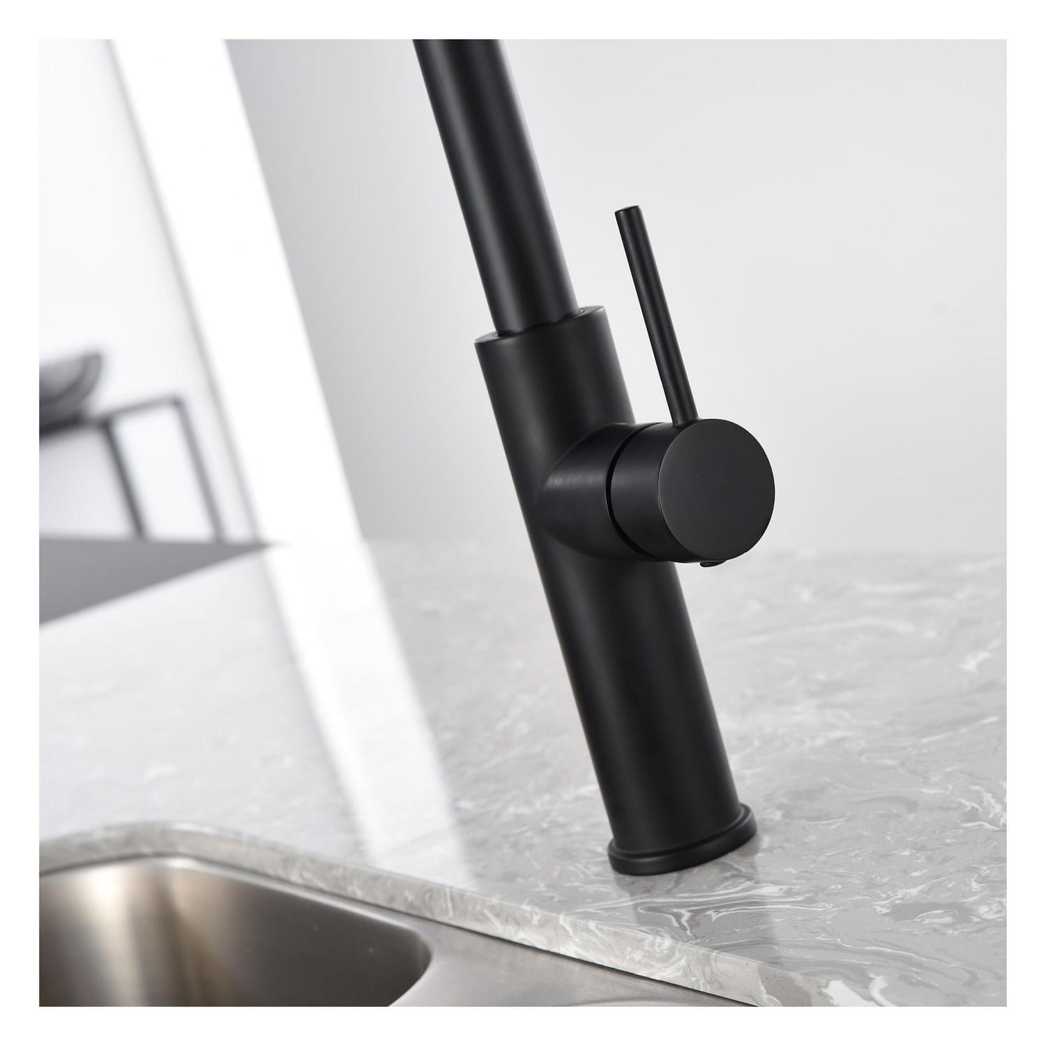 The akuaplus® ABA pull down Kitchen Faucet