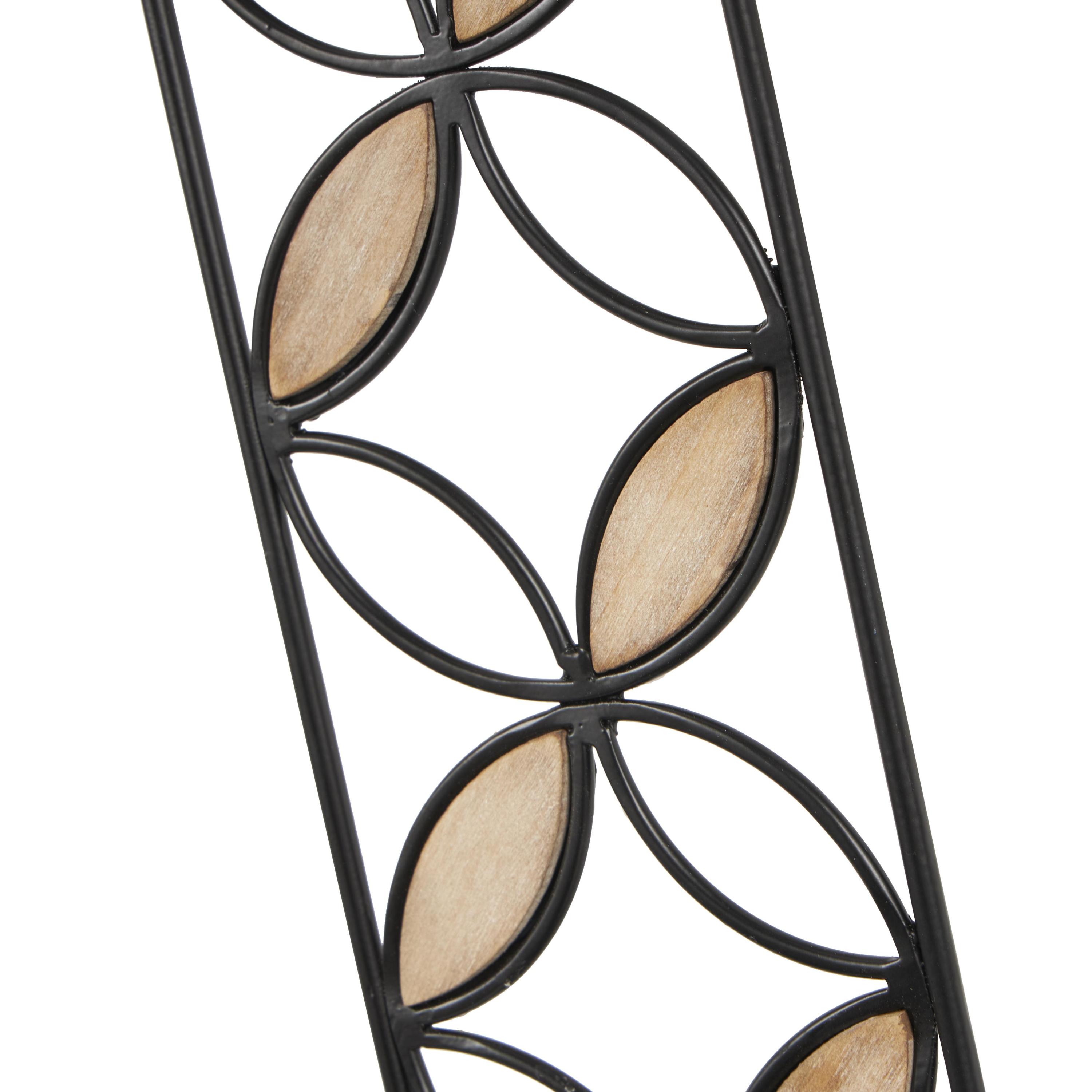 DecMode 2 Holder Black Metal Scroll Wall Sconce with Floral Patterns and Wood Accents, Set of 2