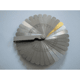 thumbnail image 4 of Calibre de espesores para enseñanza de válvulas, tamaño de espacio de 0,04 a 0,88 mm. Calibre de espesores con telémetro de cobre de 32 piezas, 0015-.035, 4 of 5