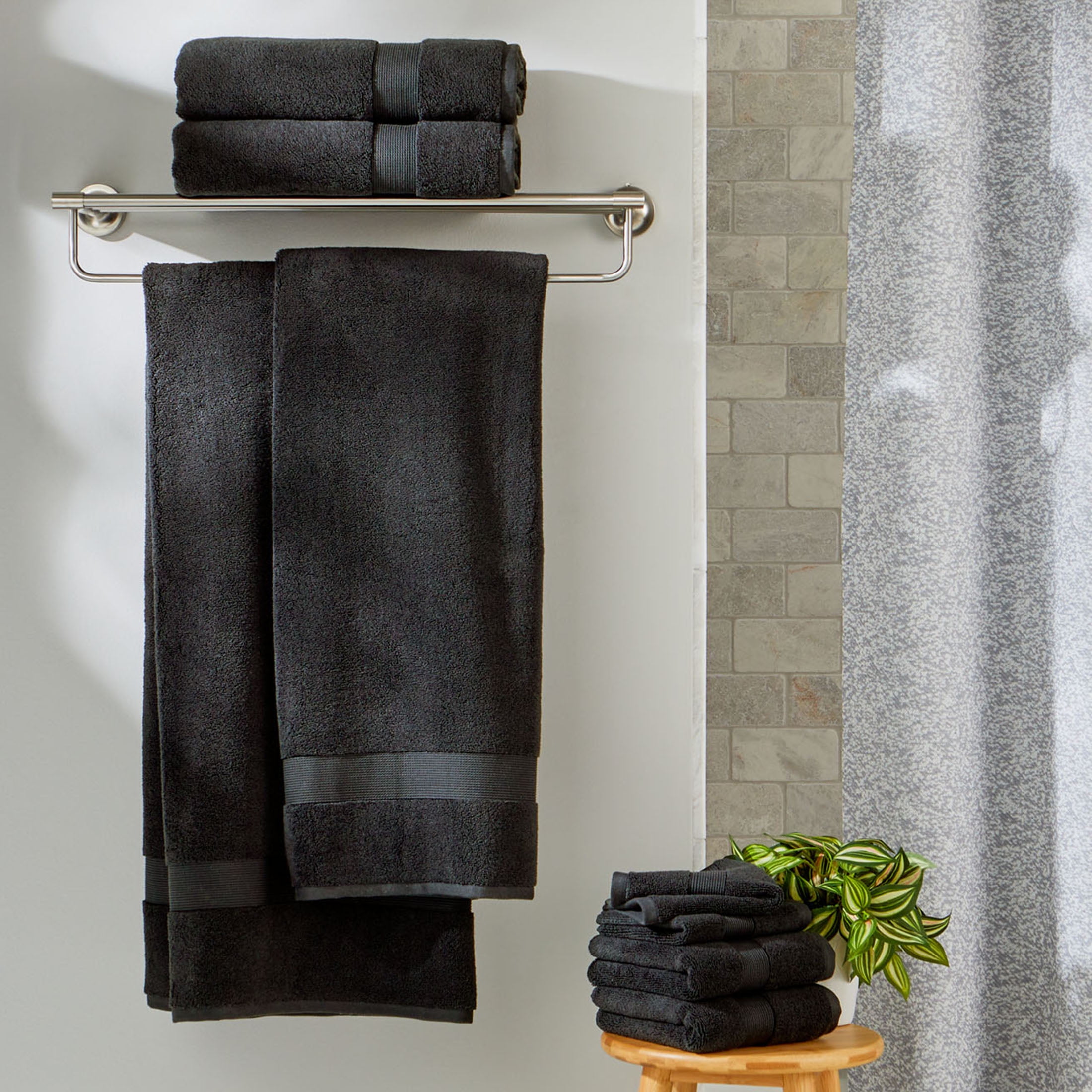Better Homes & Gardens Signature Soft Solid Cotton 4 Piece Bath Bath Towel Set,Rich Black