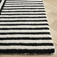 thumbnail image 3 of SAFAVIEH Chatham Devereux Geometric Area Rug, Ivory/Black, 6' x 9', 3 of 11
