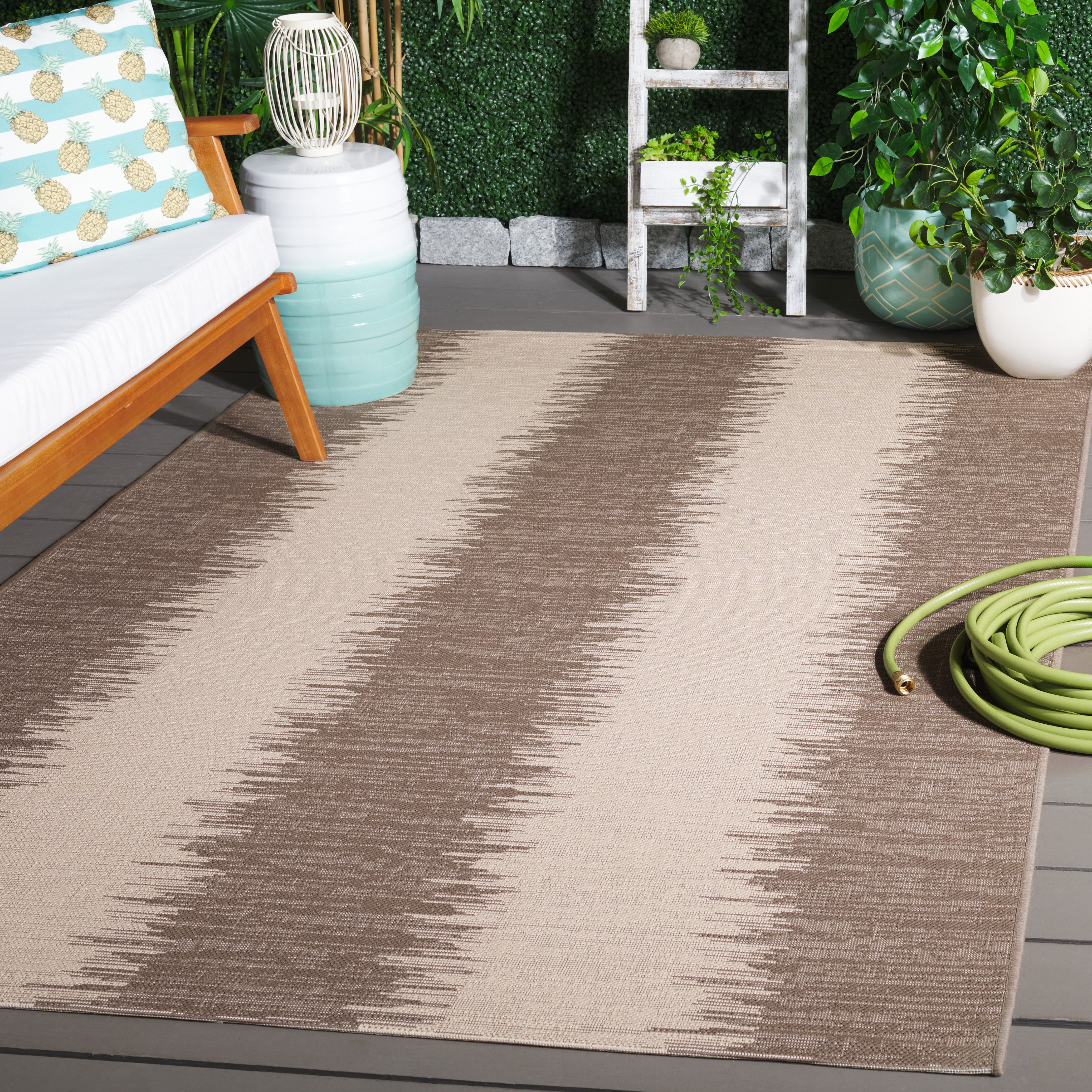 SAFAVIEH Courtyard Alexa Striped Indoor/Outdoor Area Rug, Beige/Brown, 5'3" x 7'7"