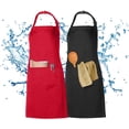 thumbnail image 1 of Pack de 2 Delantales, Delantales Impermeables, Delantal de Cocina, Hombre, Mujer, Negro, Rojo, Delantal de Cocina con 2 Bolsillos, Delantal para Mujer, Hombre, Delantales con Peto, gastronomía,, 1 of 6