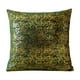 thumbnail image 2 of Funda de almohada de terciopelo con estampado de copos de nieve y estampado en caliente, 2 of 6