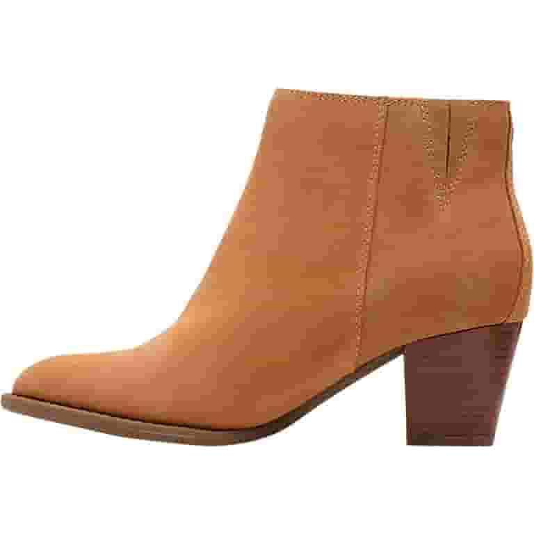 Vionic Madeline Madeline Boots Vionic Women's Madeline Sound Feet