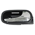 thumbnail image 1 of Manija Puerta Interior Malibu 2008 A 2012 Chevrolet Delantera Der Negra/Cromo Genérica ., 1 of 4