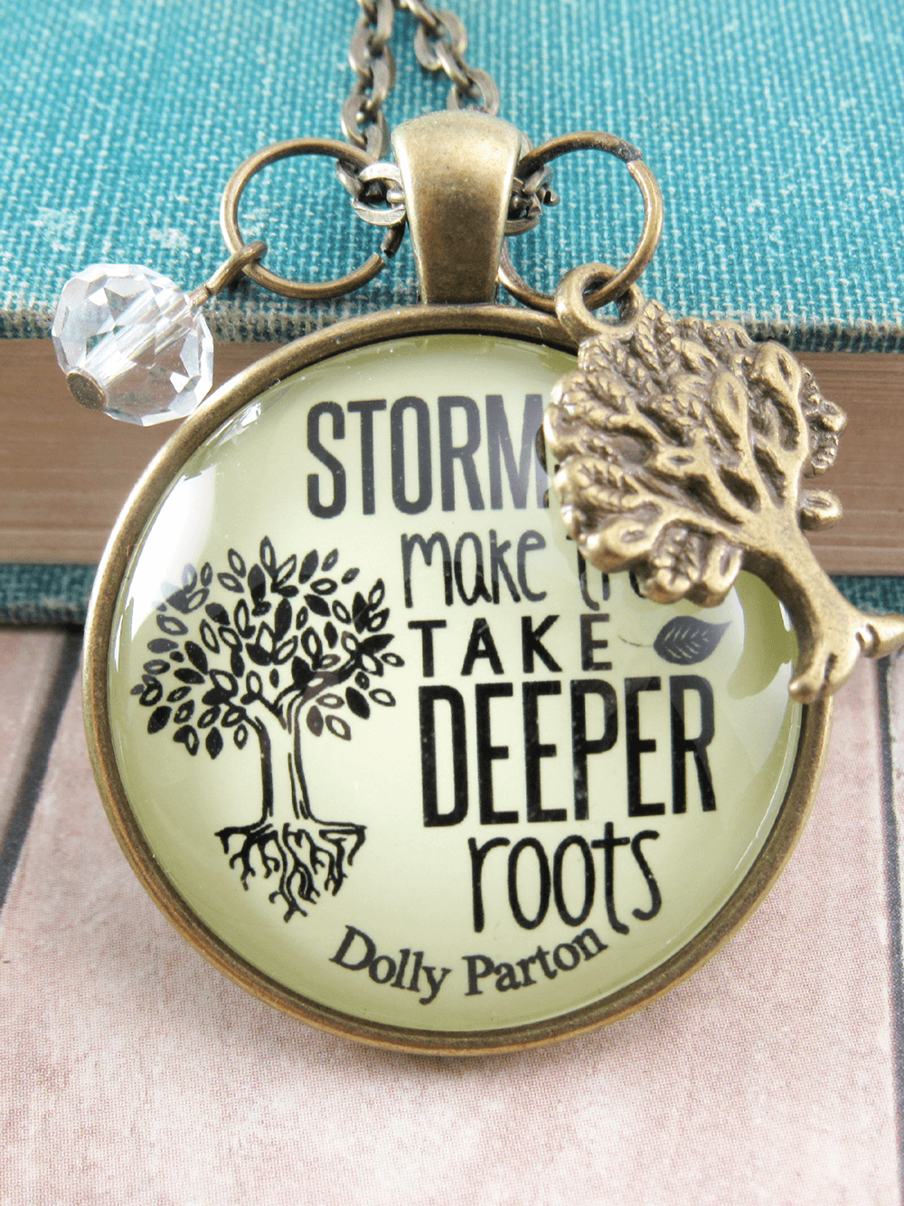 Details about   GLOW in the DARK FOLLOW YOUR DREAMS Inspirational Quote Saying Pendant Necklace 