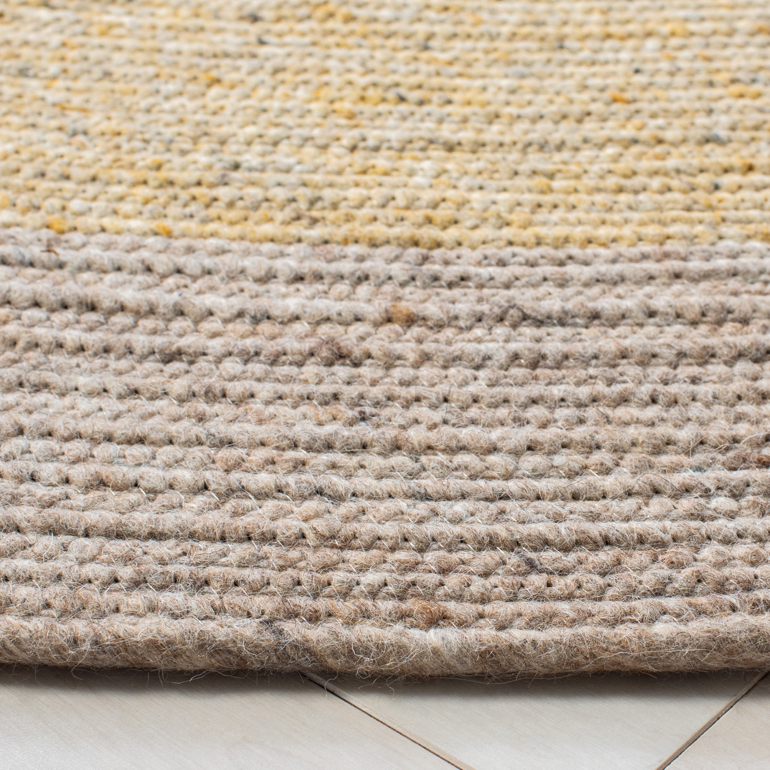 SAFAVIEH Braided Simon Bordered Reversible Area Rug, Gold/Beige, 6' x 6' Round