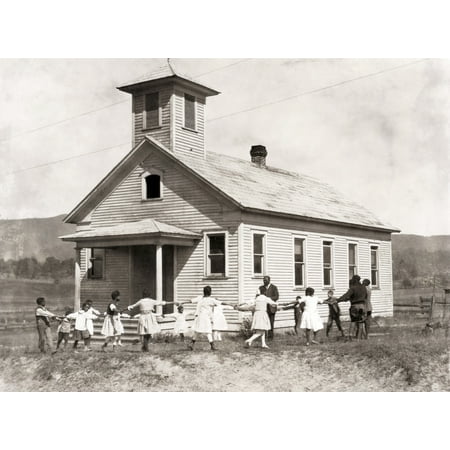 Segregated School 1921 Npleasant Green School A One-Room Schoolhouse Known As One Of The Best African American Schools In The County All The Children Are Agricultural Club Workers From Marlinton (Best Schools In Pg County)