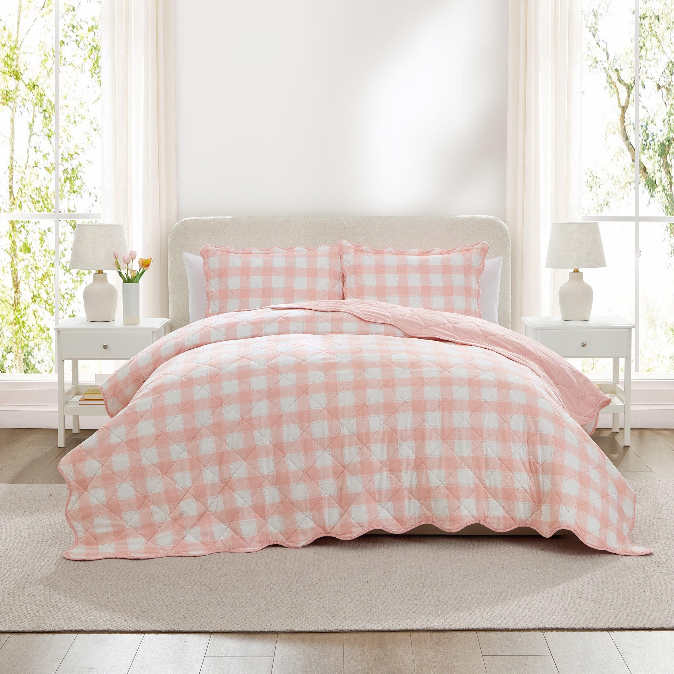 Hallmark Checkered Bliss 3-Piece Rose Scalloped Adult Quilt Set, Full/Queen