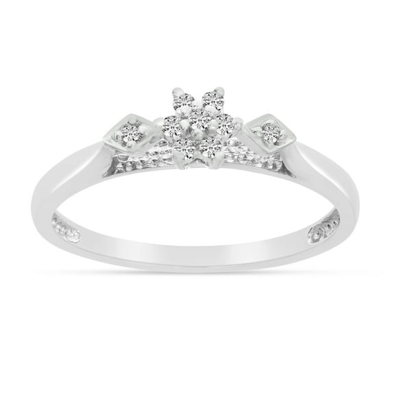 10K White Gold Diamond Cluster Ring