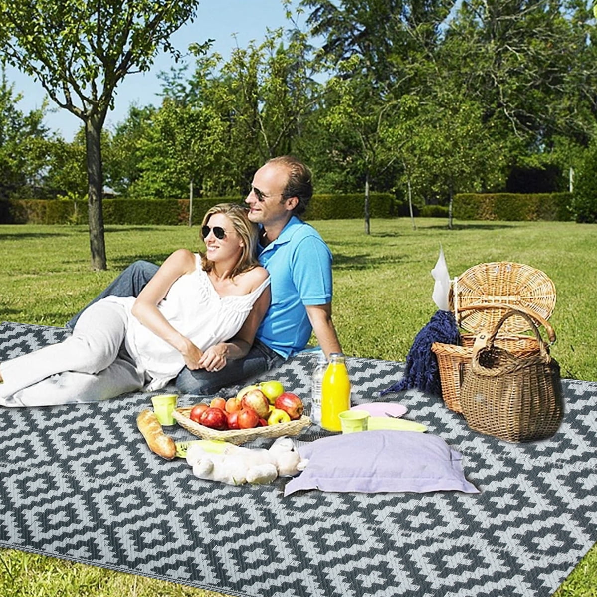 Non-slip Rug for Outdoor Patio Portable Woven Picnic Mat Easy