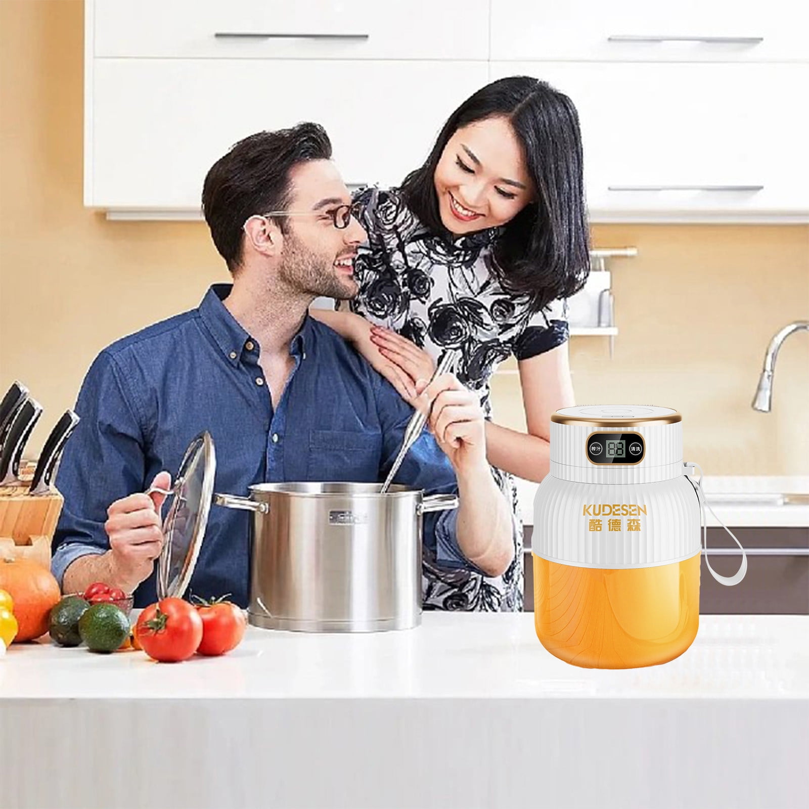 Inerposs Portable Blender, USB Rechargeable Juicer, Handheld Fruit Juicer, 10 Blades Personal Smoothie Maker, Ideal for Travel, Sports, Outdoor Activities