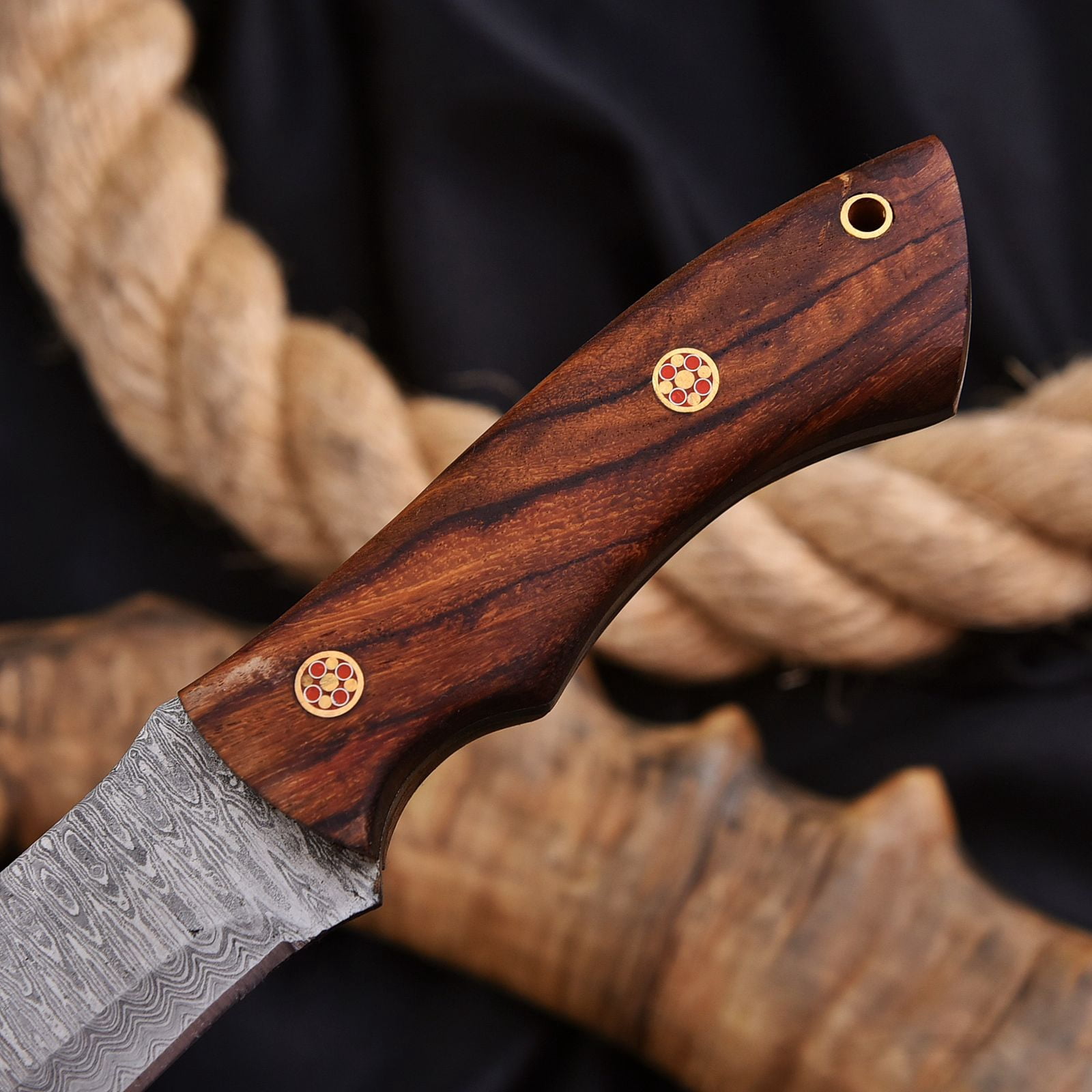 Damascus Hunting Knife Bushcraft Survival Blade, Leather Sheath Outdoor Camping Equipment
