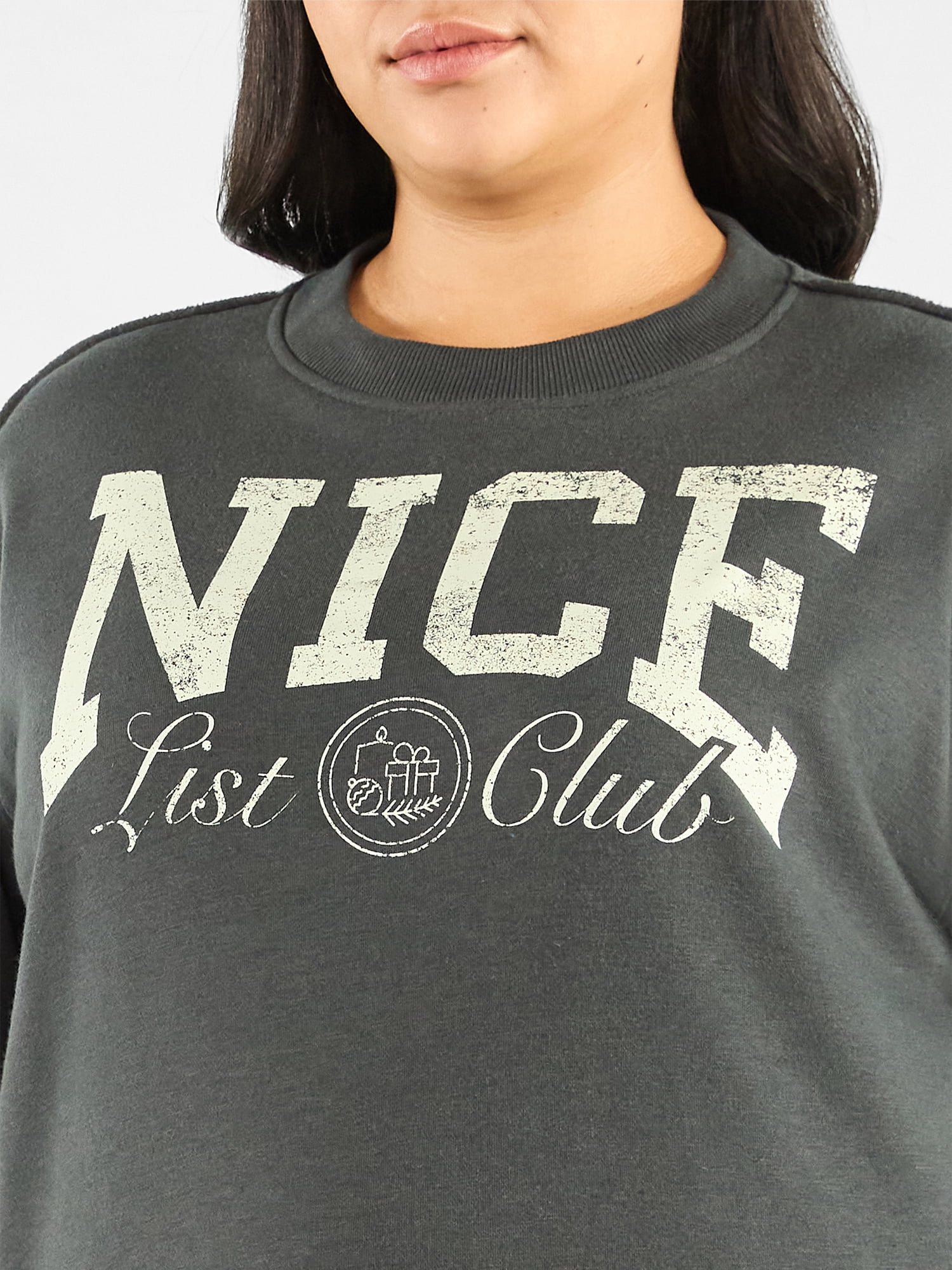 Terra & Sky Women's Plus Size Grey Nice List Club Graphic Sweatshirt with Long Sleeves, Sizes 0X-5X