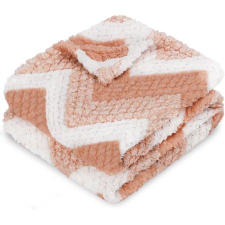 Gradient 3D Fleece Fluffy Fuzzy Baby Blanket, Fluffy Warm and Lightweight Stripes Design Toddler Plush Blanket, 30" x 40", Pink