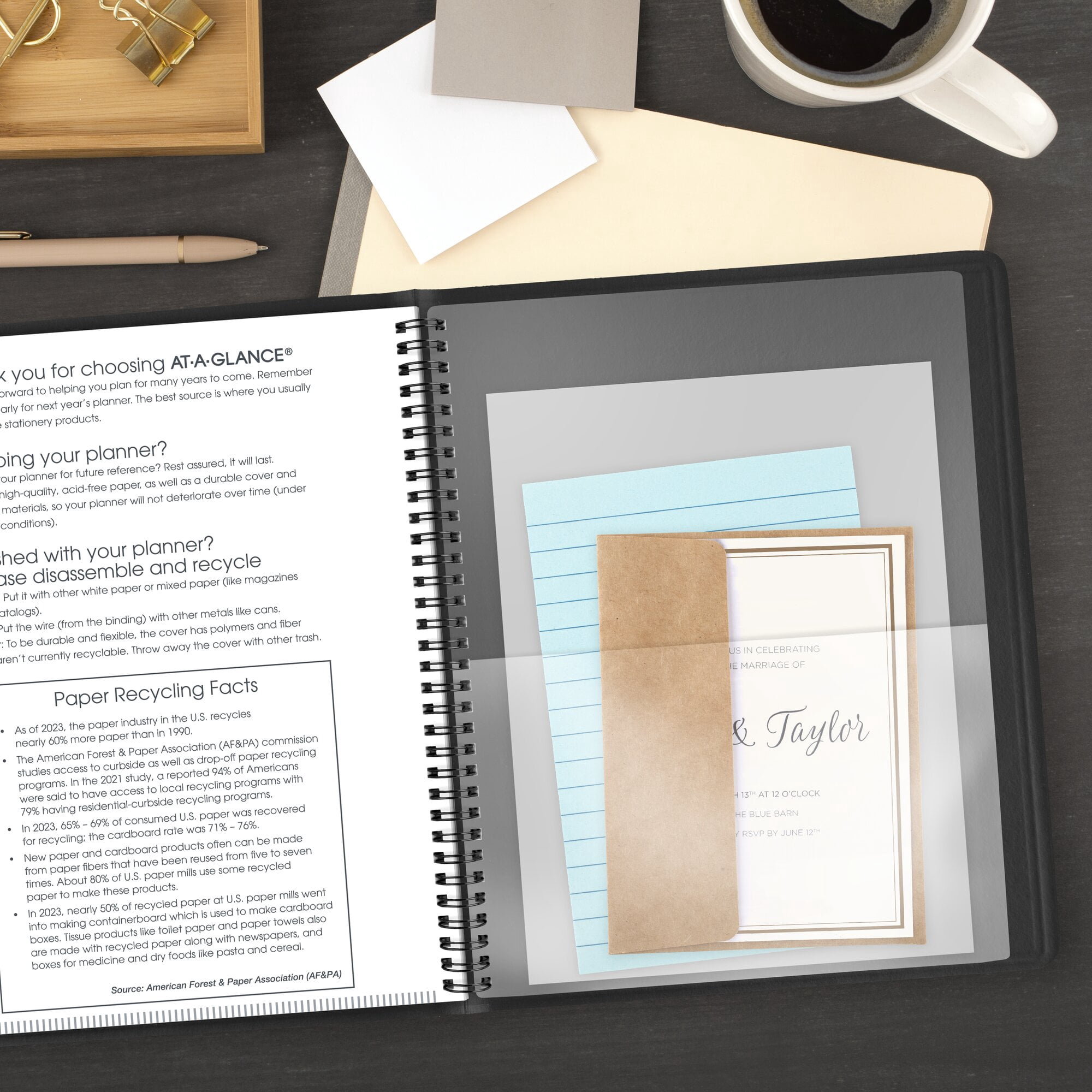 AT-A-GLANCE 2027 15-Month Monthly Planner Black Large 9 x 11 - Monthly Planners