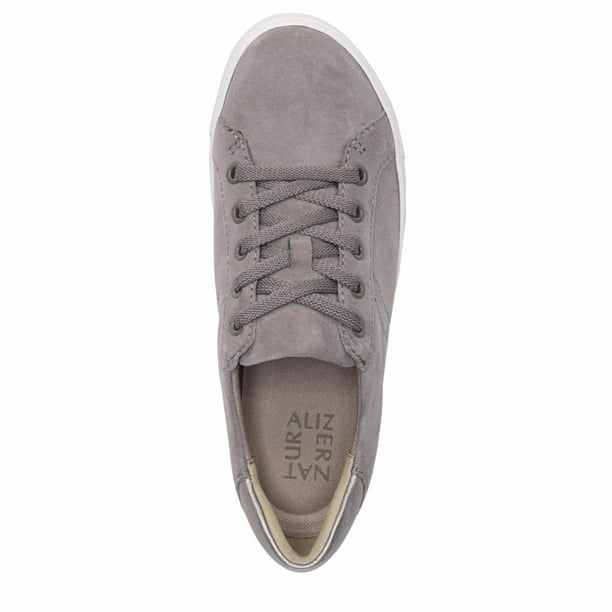 Naturalizer hoda deals shooties