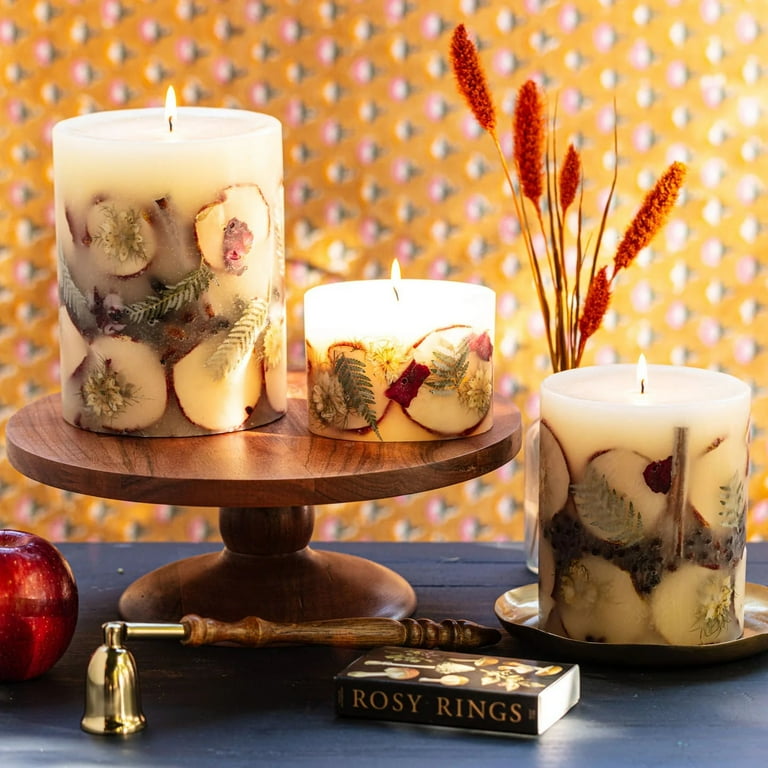 Rosy Rings Botanical Candle with Spicy Apple Fragrance, Real Fruit