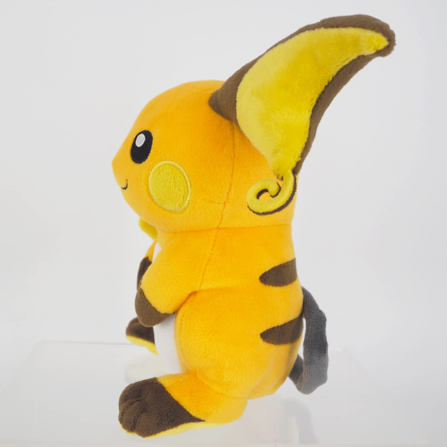 Peluche Pokémon Raichu Sanei All Star Collection - Taille 20 Cm, Fourrure Douce, Produit Officiel, Pour Collection Ou Cadeau Enfant