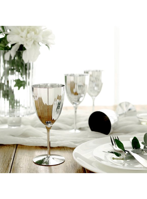 Plastic Wine Glasses in Wine Glasses