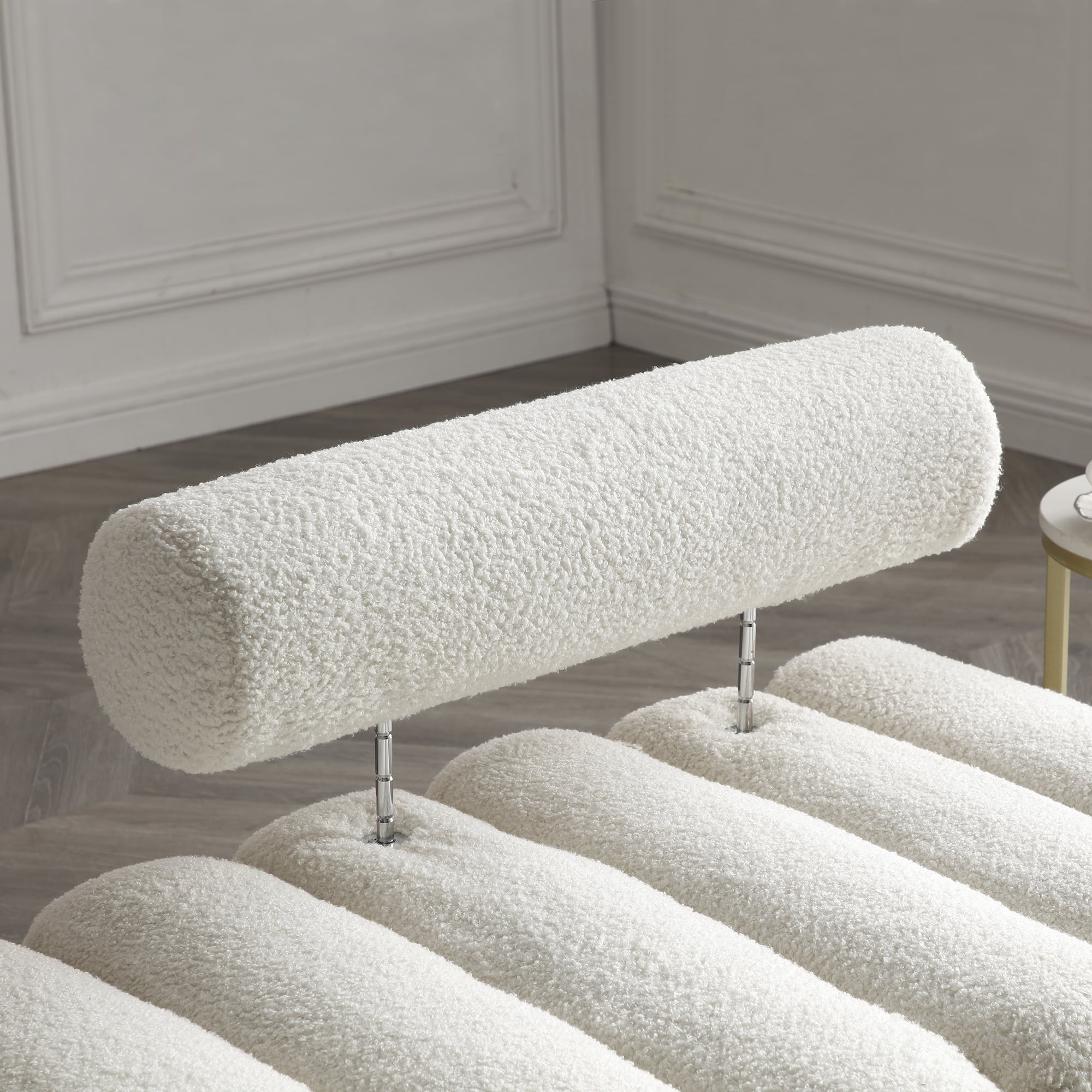 Miniyam Sherpa Upholstered Indoor Bench, White