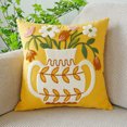 thumbnail image 1 of Funda de almohada con diseño de tulipán verde fresco y sencillo con flores bordadas para sofá, cama, almohada de cintura para oficina, 1 of 6