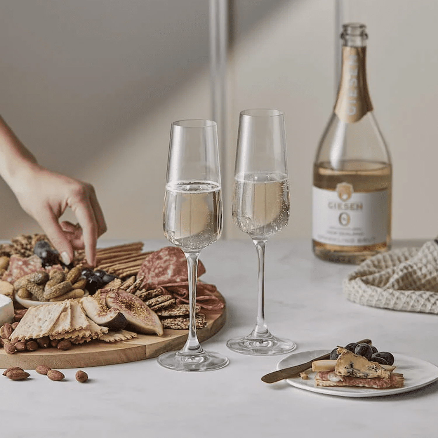 Giesen 0% Non-Alcoholic Dealcoholized New Zealand 750ml Sparkling Brut Wine Champagne | 2 PACK