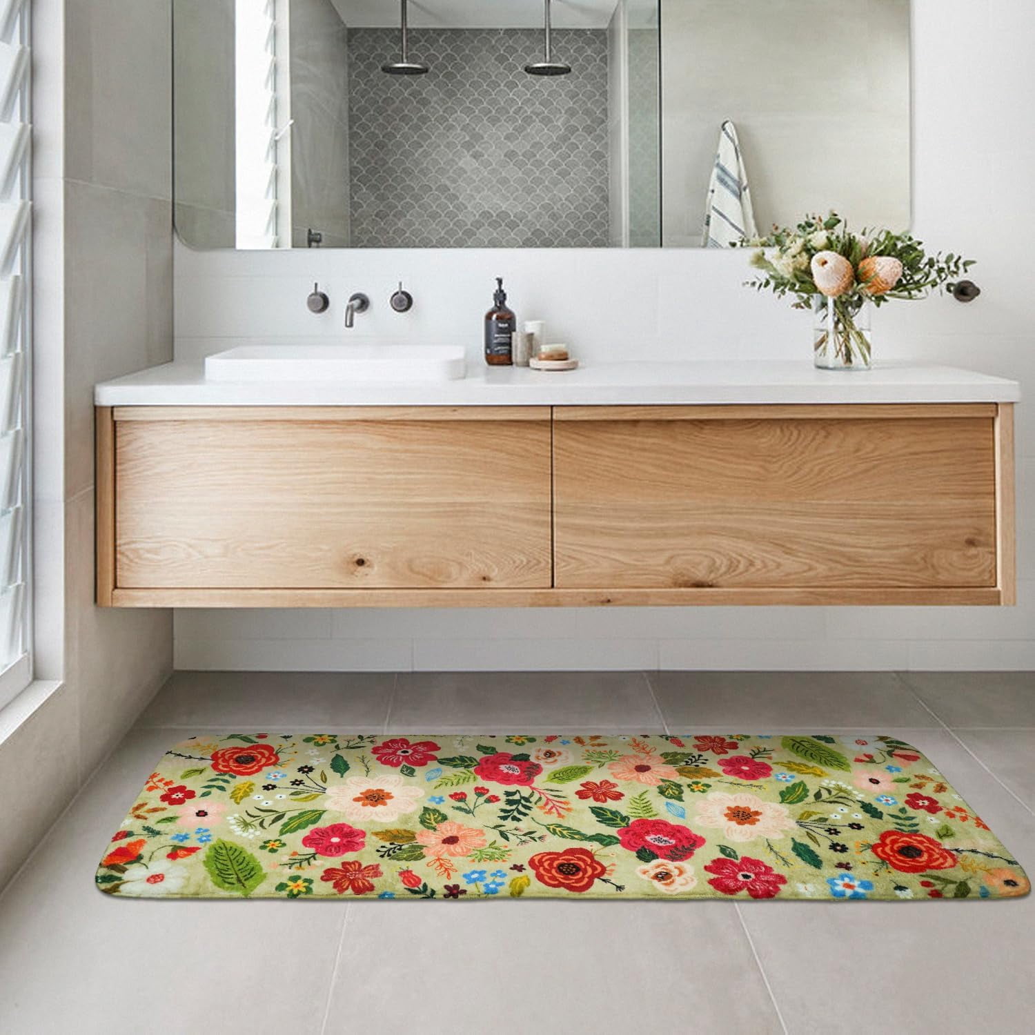Flower Bathroom Runner Rug Non Slip, Large Long Bathroom Rug Cute Floral Bath Mat for Bedroom Hallway Kitchen, Soft Plush Washable Pink Shower Rug