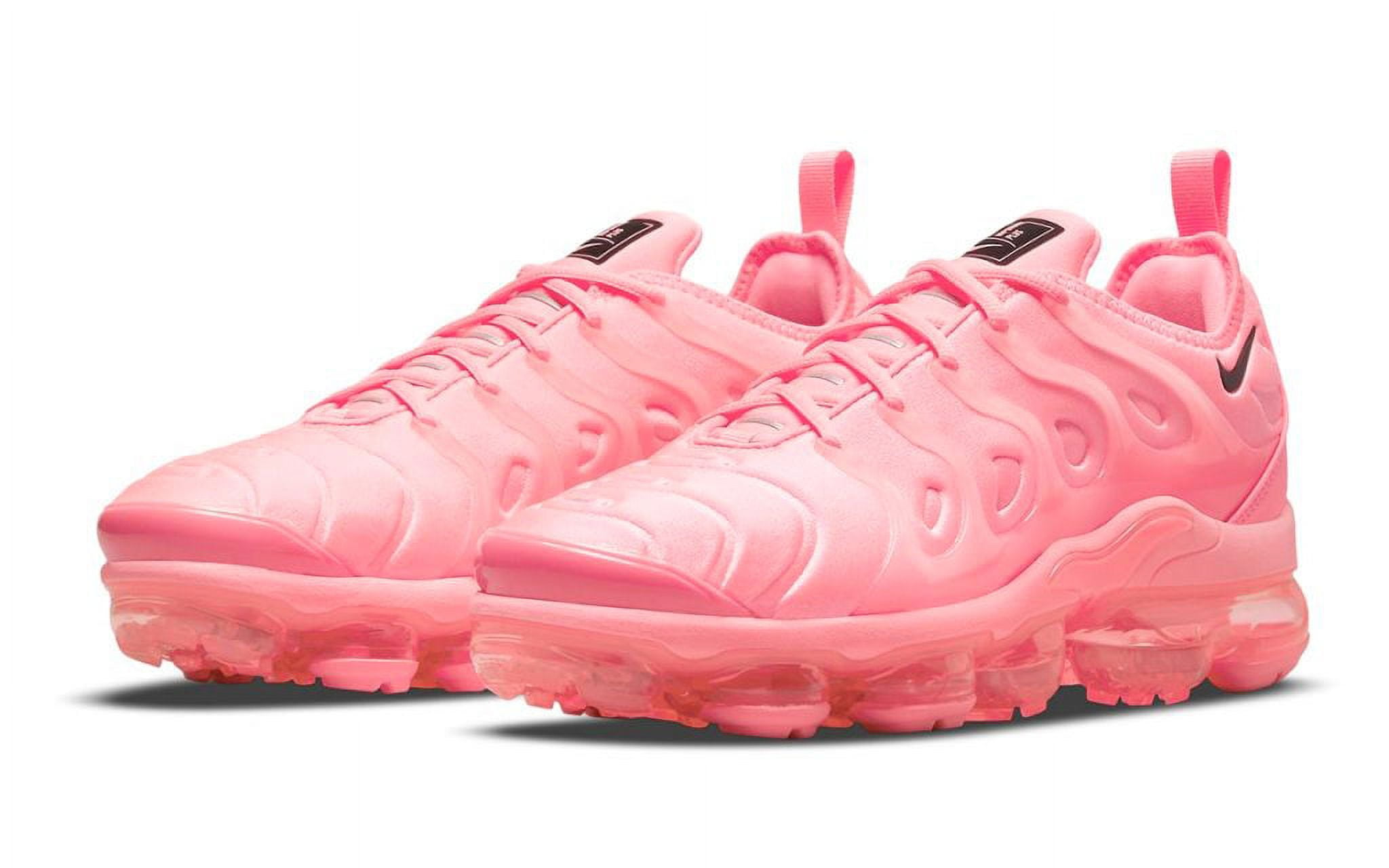 nike black and pink vapormax