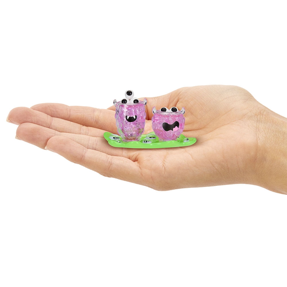 MGA's Miniverse Make It Mini Halloween, mini articles de collection