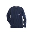 thumbnail image 2 of Remera de Manga Larga con Bolsillo y Ballena Bandera Vineyard Vines, 2 of 3