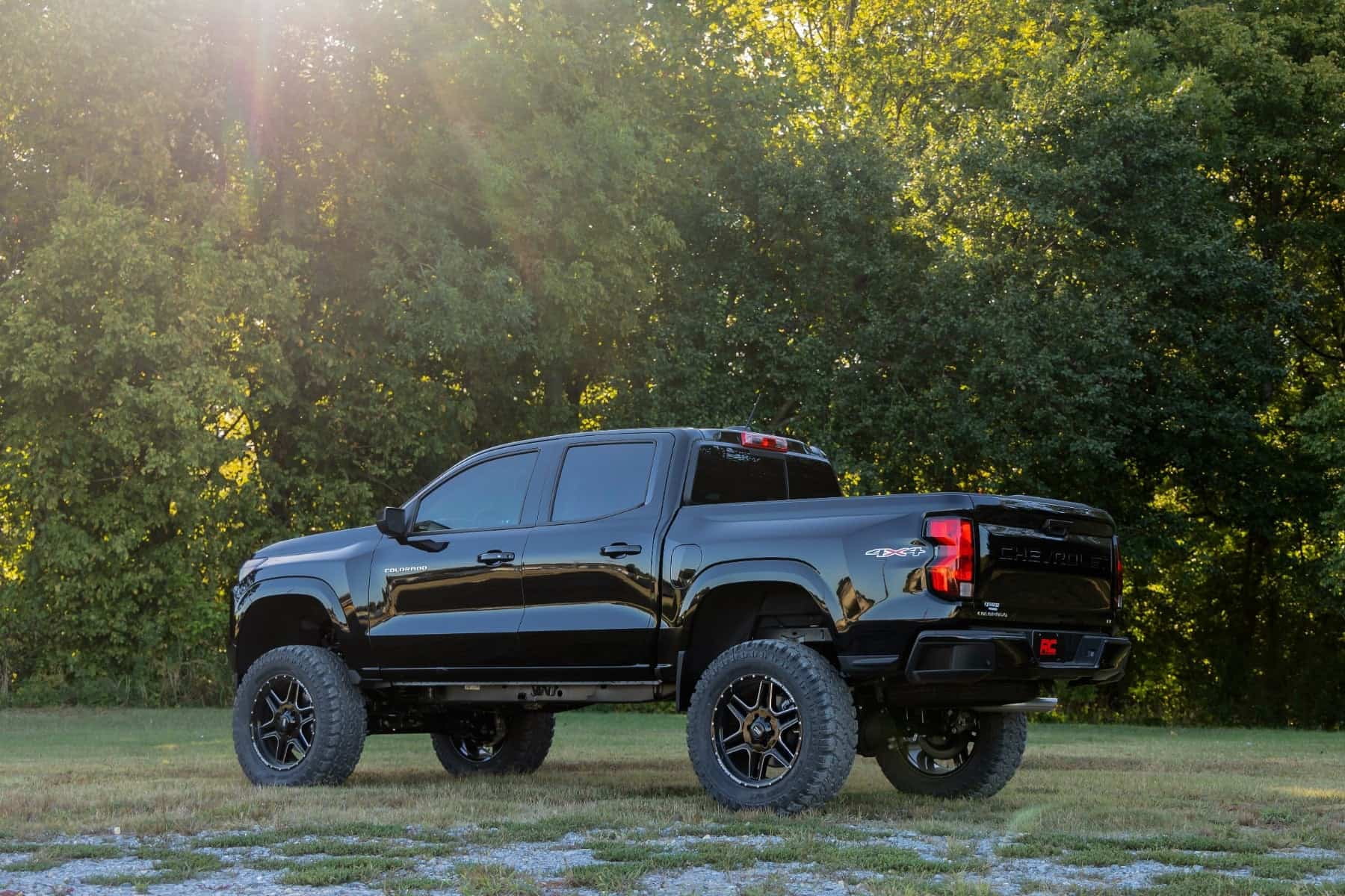 Rough Country 6" Lift Kit w/N3 Struts for 23-26 Chevy Colorado/GMC Canyon- 13331