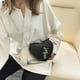 thumbnail image 3 of Bolso de hombro Yinane PU Corazón Negro para Mujer, 3 of 7