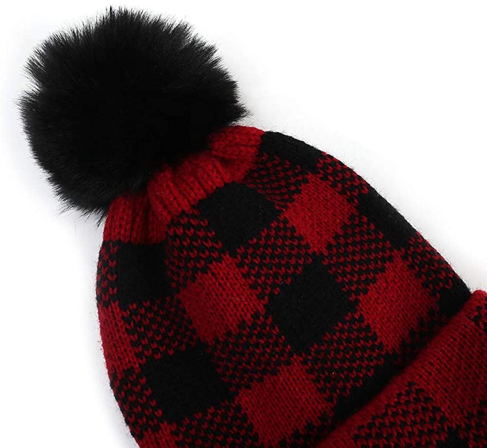 Buffalo-Plaid-Knit-Hat for Women 