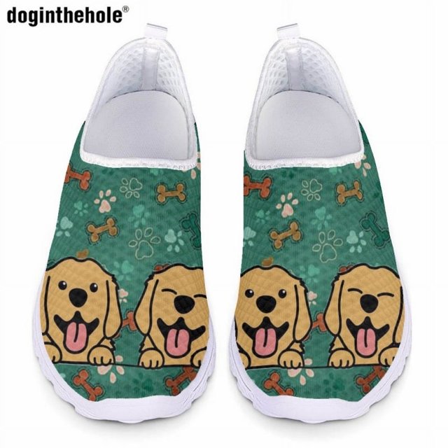 Nuestras zapatillas para correr están hechas de material EVA de alta calidad como suela. Adopta el diseño de malla superior, que puede ampliar las características agradables para la piel y transpirabl