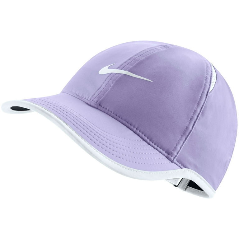 Nike Women s Feather Light Adjustable Hat Hydrangeas