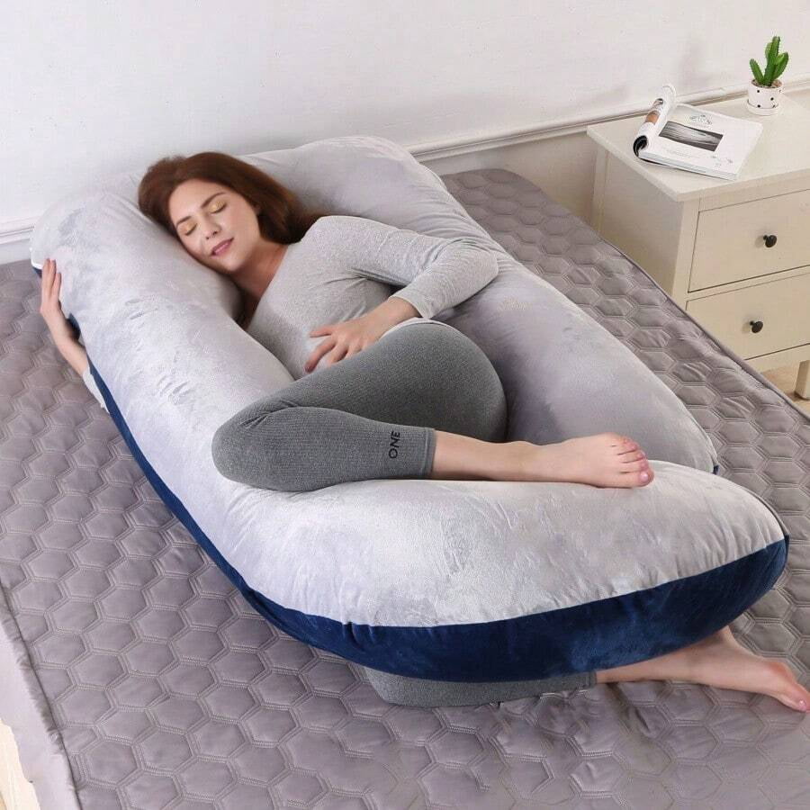 Best-selling U-shaped pregnant pillow - promotes side sleeping, supports the waist and abdomen. An essential item for pregnant women when sleeping.