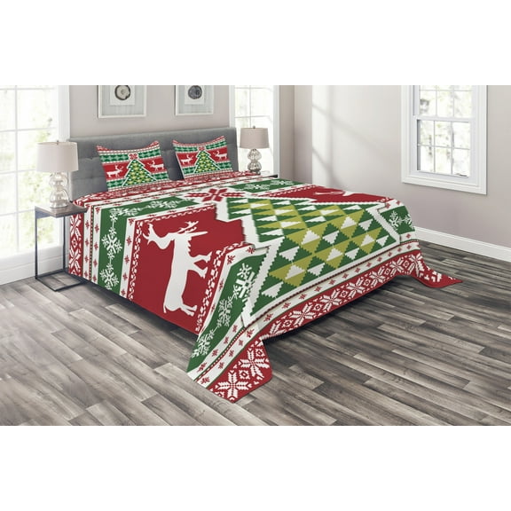Christmas Coverlet, Nordic Deer Noel Yuletide Tree Snowflakes Christmas Season Composition, 3 Piece Decorative Quilted Bedspread Set with 2 Pillow Shams, Queen Size, Green Vermilion, by Ambesonne