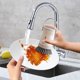 thumbnail image 5 of Cepillo para fregar con dispensador de líquido de cocina | Cepillo lavavajillas de prensa con compartimento rellenable para ollas, sartenes y encimeras, 5 of 6