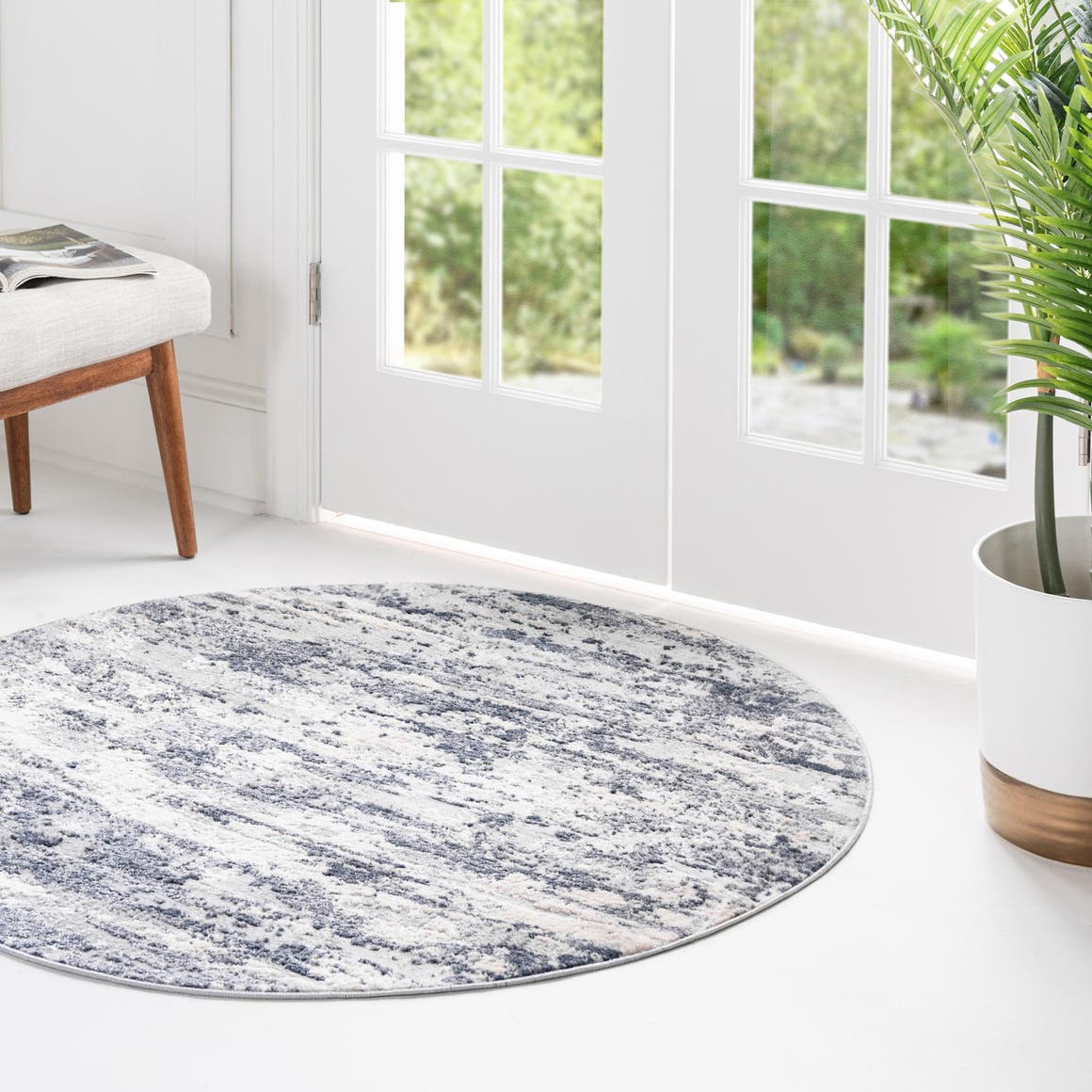 Caspian Collection Round Rug ‚Äì 4 Ft Round Gray LowPile Rug