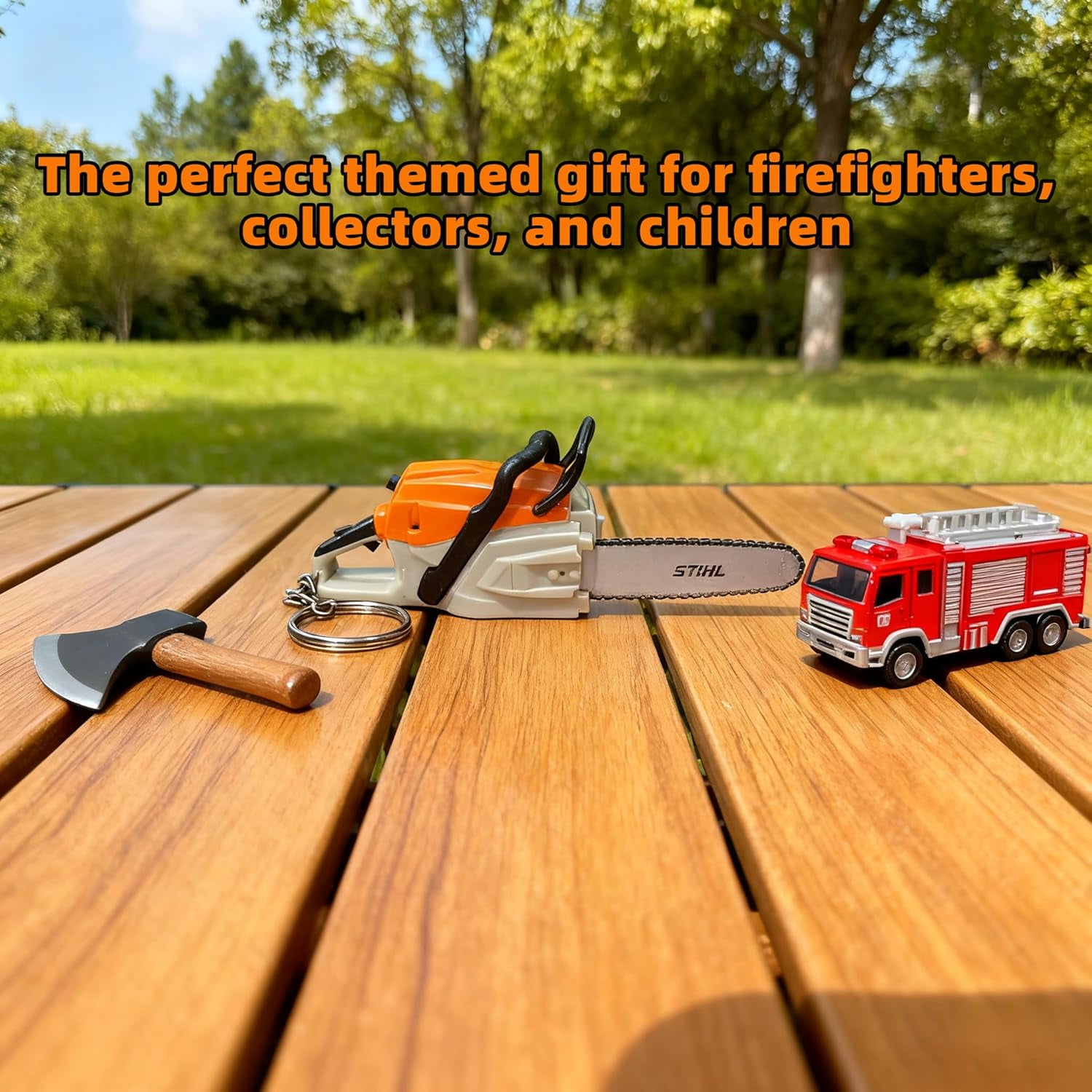 Mini Chainsaw Keychain, Portable Chainsaw Key Ring, Outdoor Tool Themed Gift for Mechanics, Forestry Workers, Firefighters & DIY Lovers