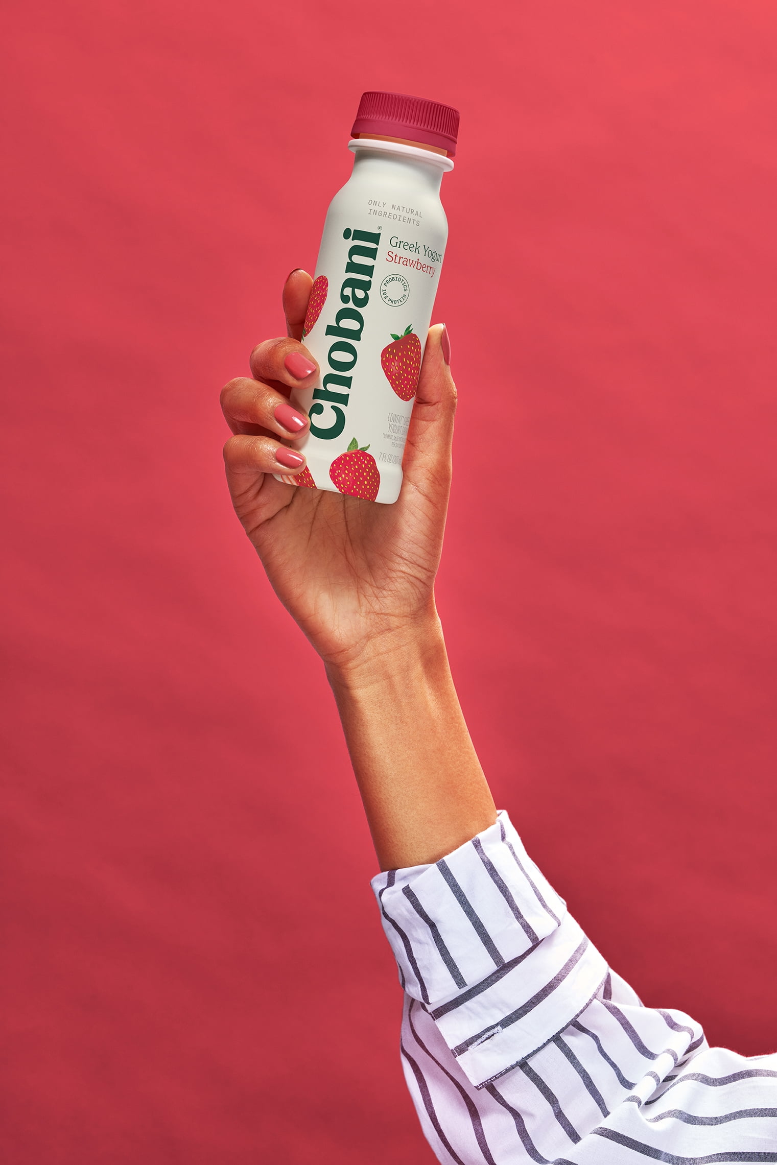 Chobani Low-Fat Greek Yogurt Drink Strawberry 7 fl oz Bottle