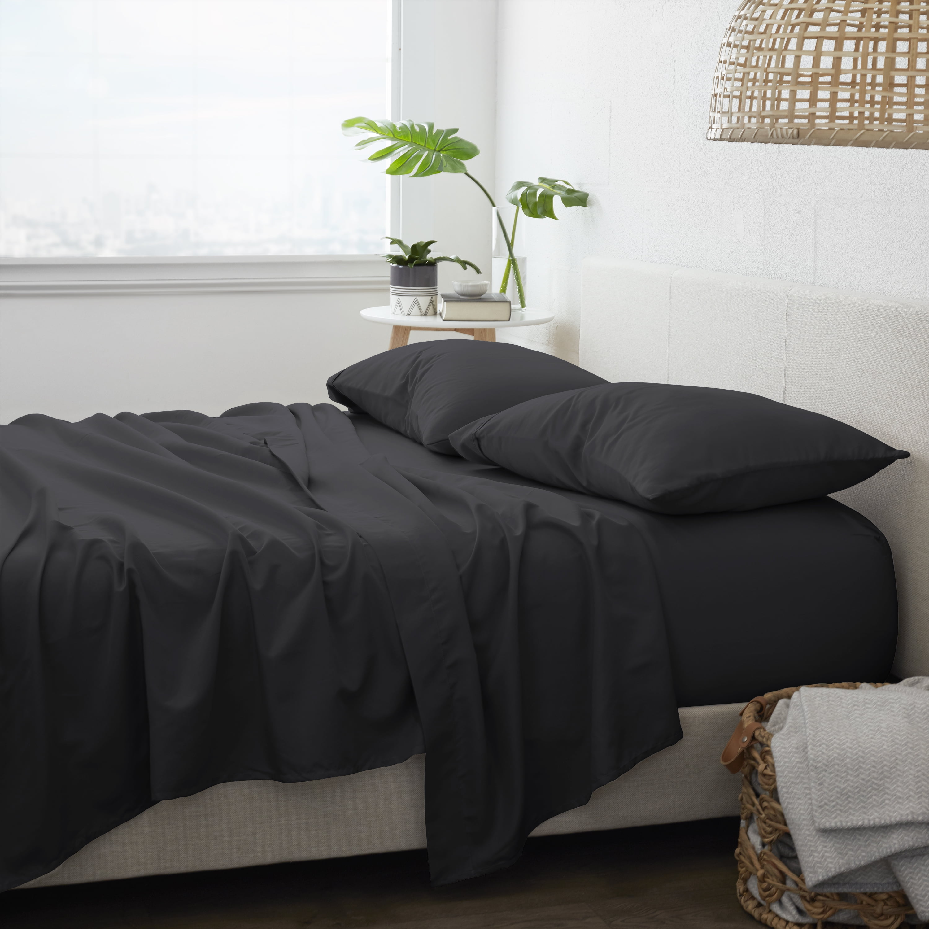 Noble Linens 4 Piece Solid Microfiber Bed Sheet Set, Black, Queen