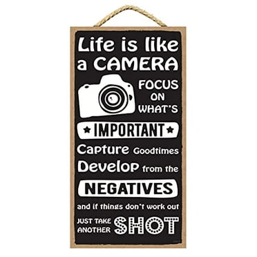 Novelty Life is Like a Camera Sign - Camera Quotes Wall Decor - Inspirational Wall Art for Girls - Gifts for Photographers Women - Girl Room Decor 8x12 Inch