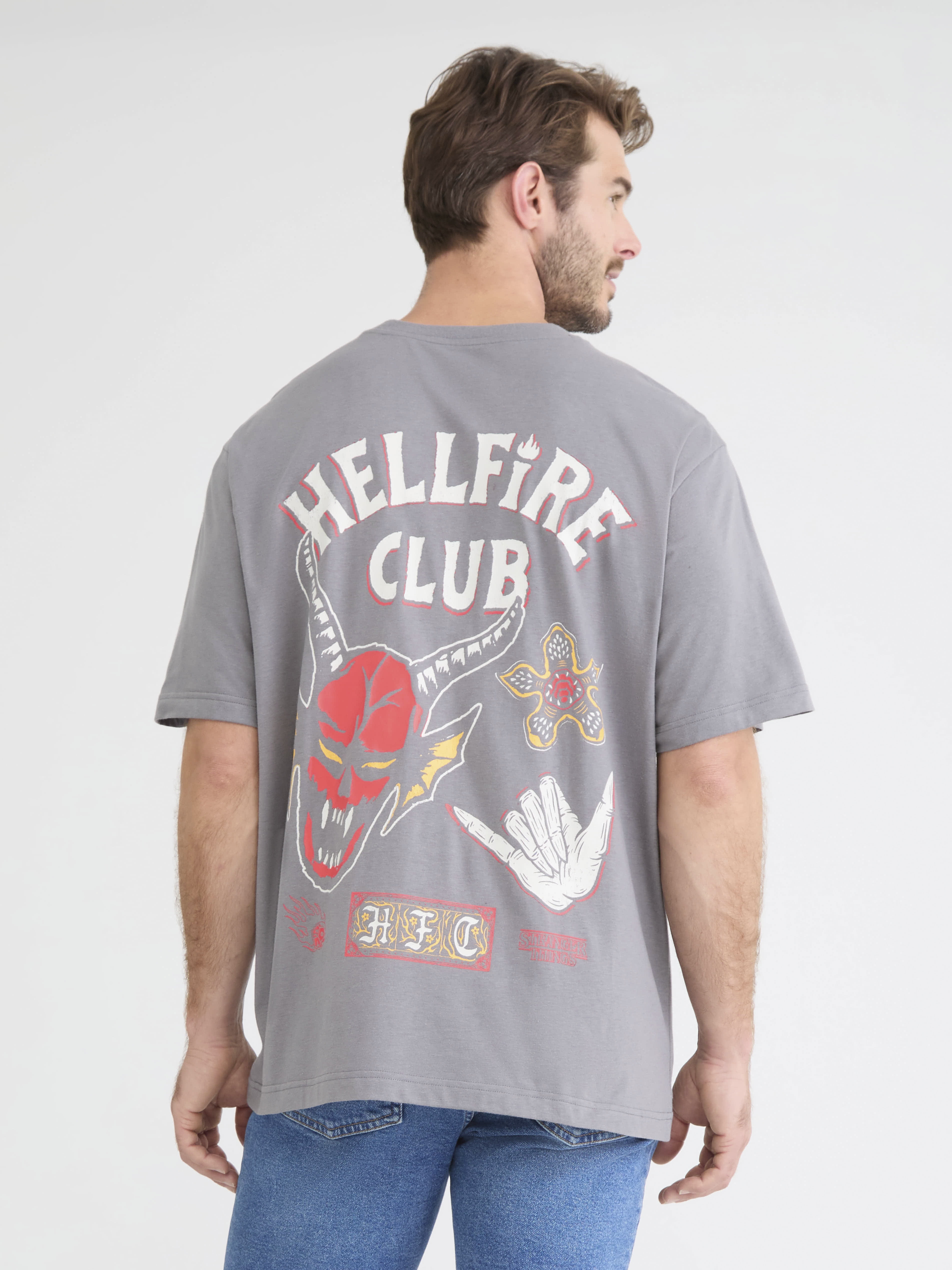 Netflix Stranger Things Hellfire Club Men's & Big Men's Drop Shoulder Graphic Tee, Sizes S-3XL