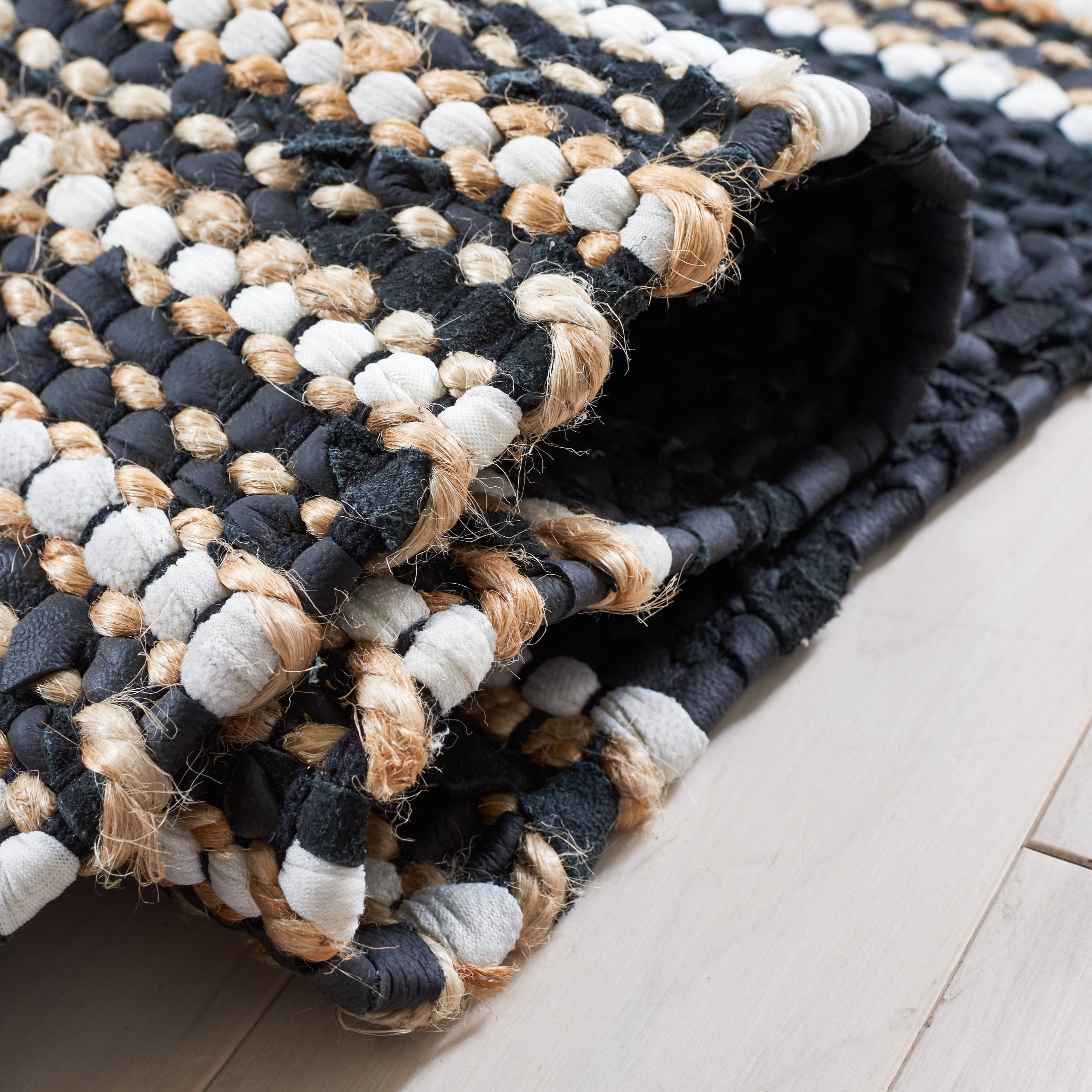 SAFAVIEH Vintage Leather Crawford Striped Runner Rug, Black/Natural, 2'3" x 9'