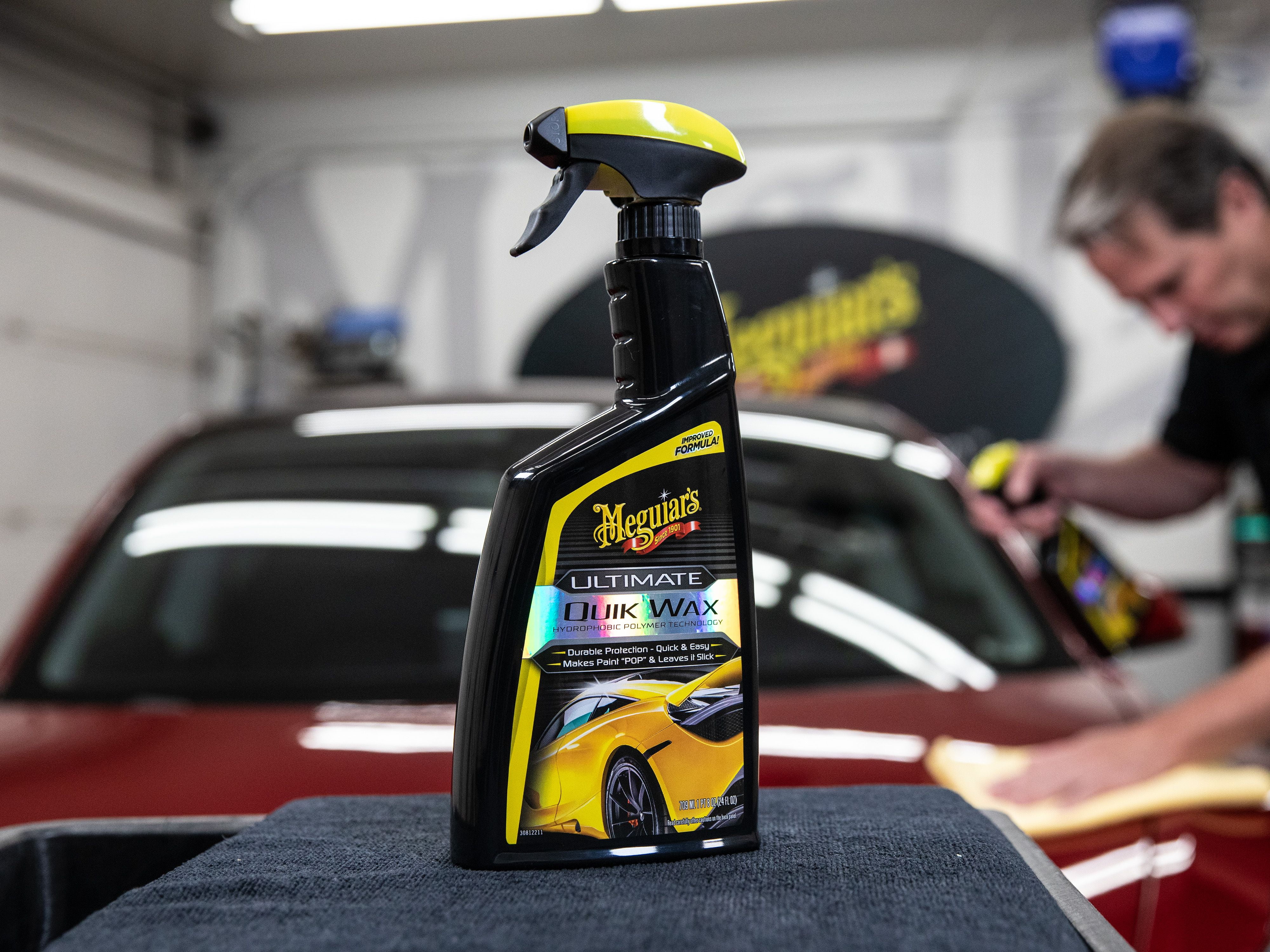 Meguiar's - Ultimate Quik Wax is our most premium spray wax formula!!😯 .  The latest formula gives even MORE gloss, protection & water beading  actionAND is SO incredibly EASY to use!🤩 ·