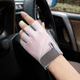 thumbnail image 4 of Guantes de levantamiento de pesas negros y grises para hombres y mujeres: guantes de ejercicio transpirables de medio dedo., 4 of 5