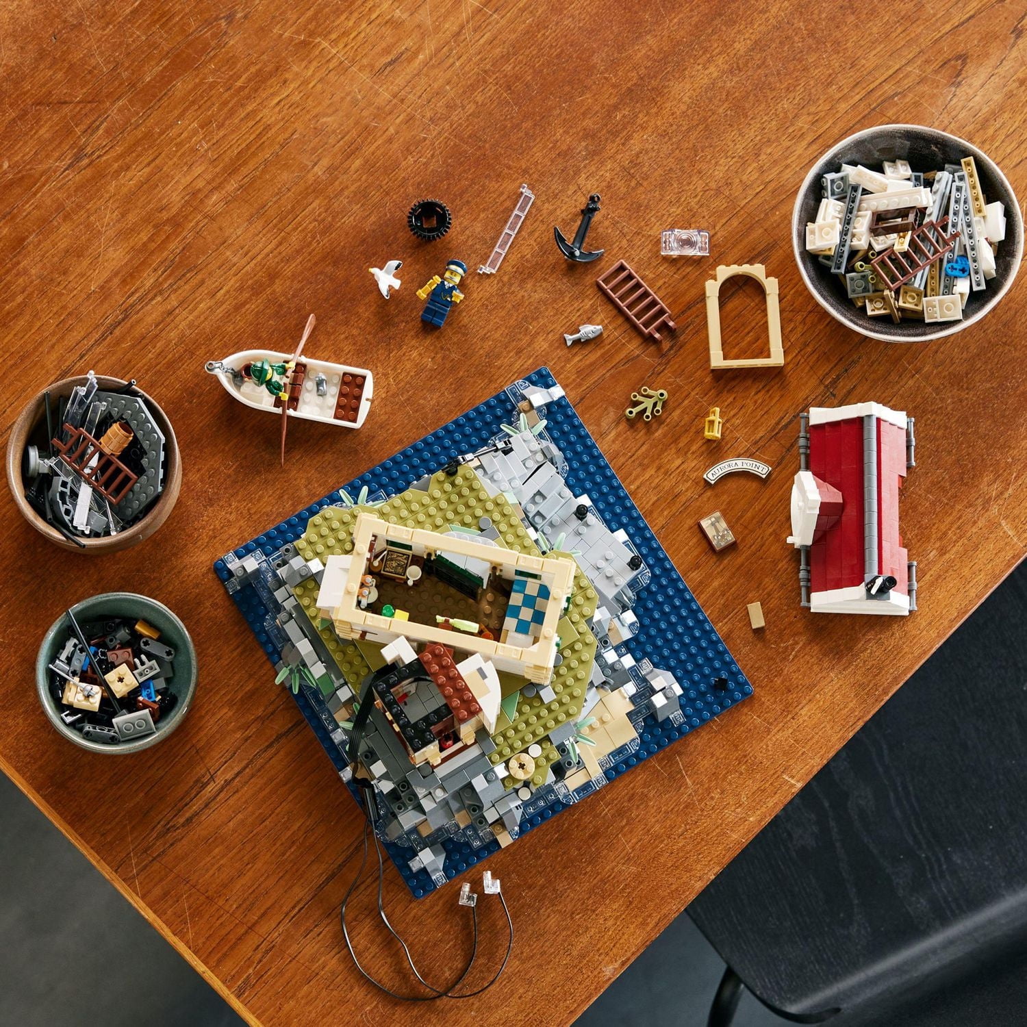 LEGO Ideas Le phare motorisé 21335 Ensemble de construction (2065 pièces)